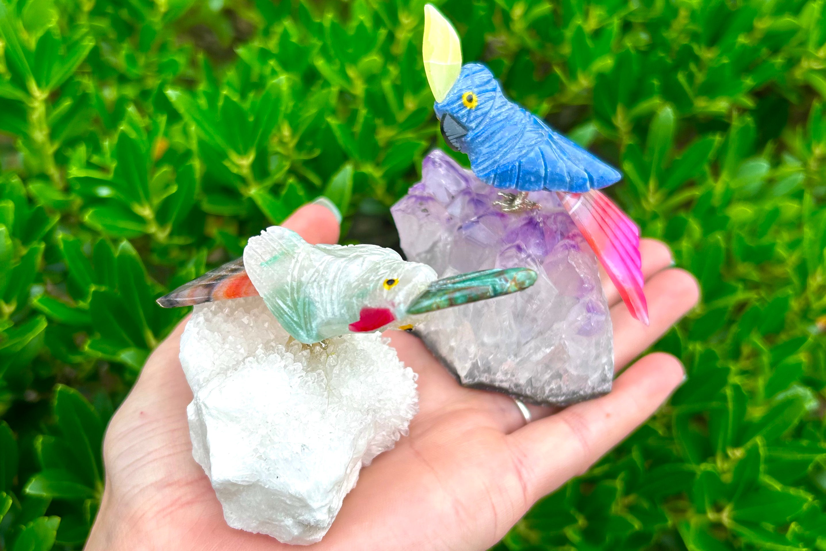 Bird Cluster Crystal Carving