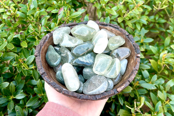 Green Rutilated Quartz Tumble stone