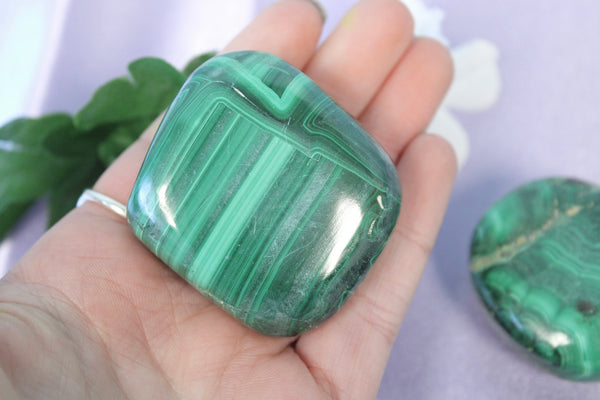 Malachite Crystal Palmstone