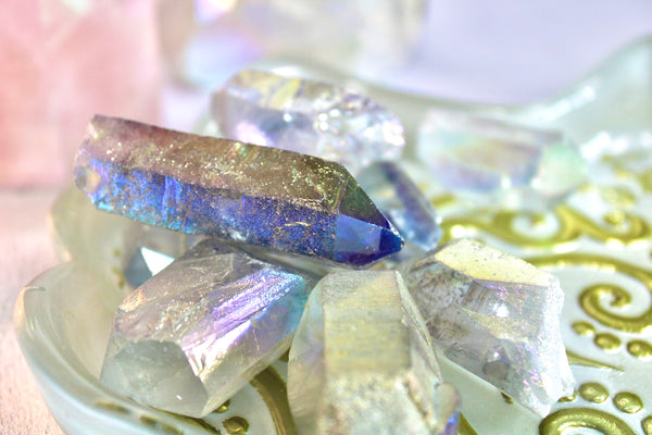 Angel Aura Quartz Raw Cut Point