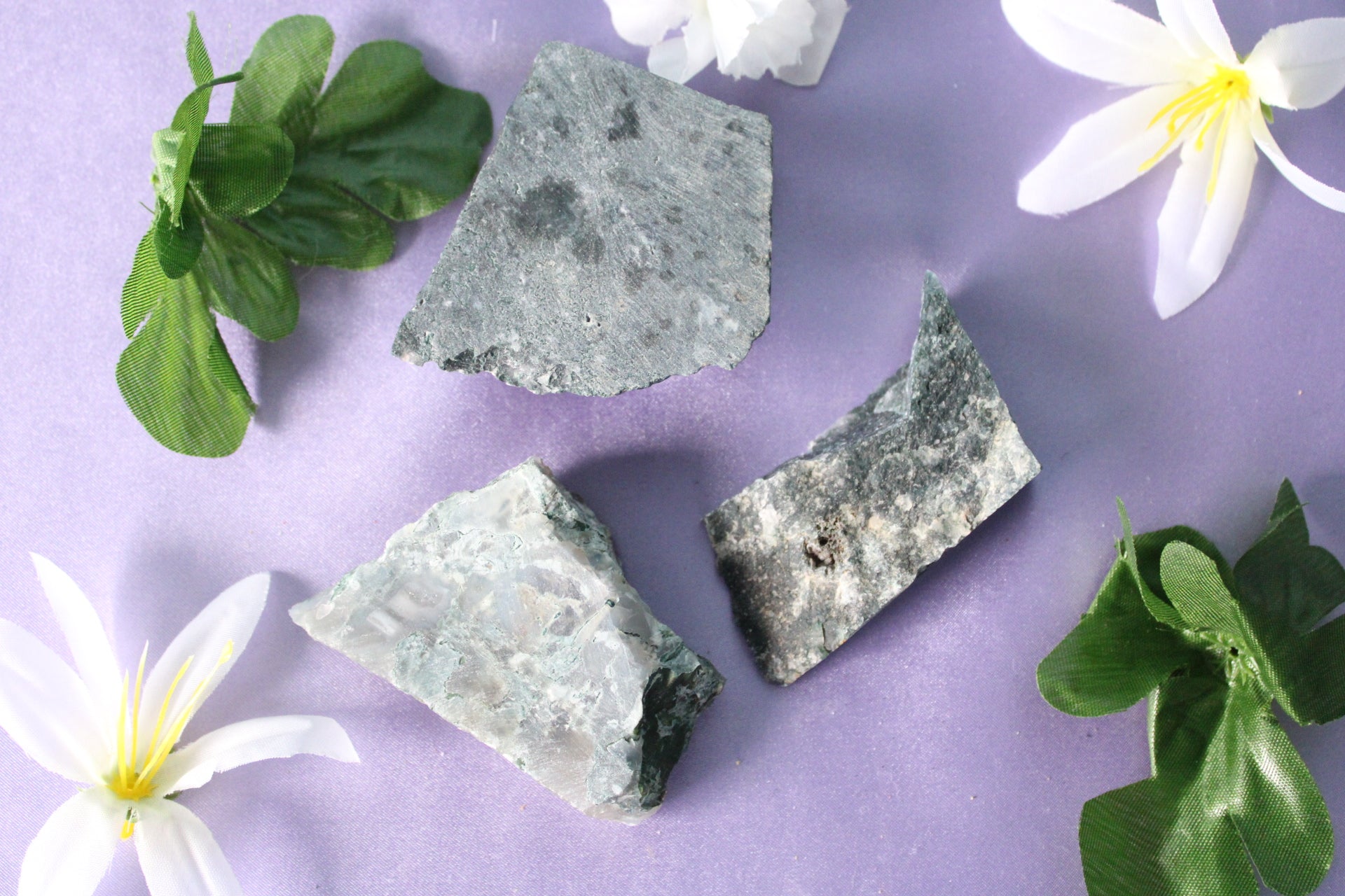 Moss Agate Raw Stones